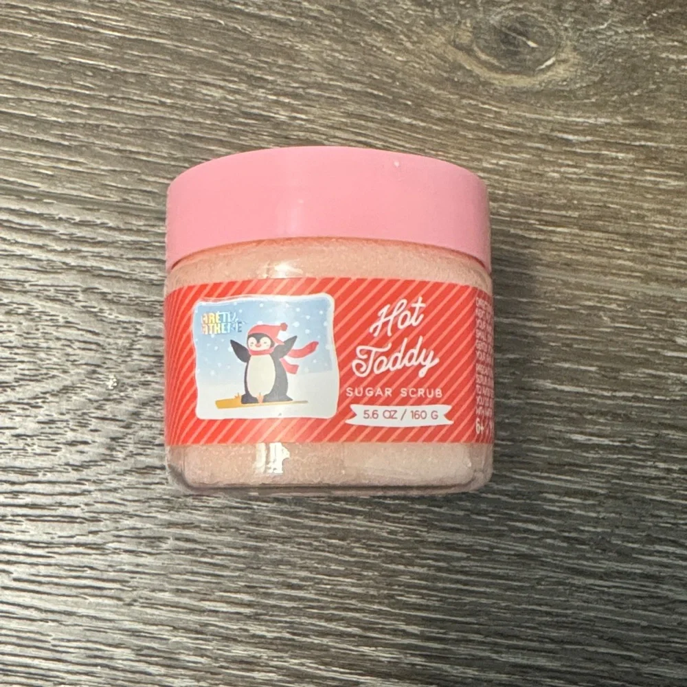 Arete Athene sugar scrub